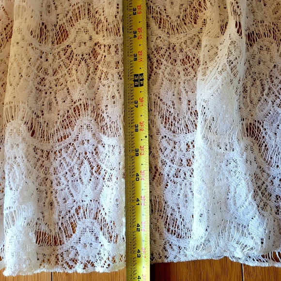 Long Lace Maxi Skirt - Picture 14 of 15